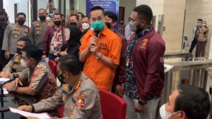 Disita Polisi, Mobil Ferari Indra Kenz Kini Terparkir di Bareskrim Polri