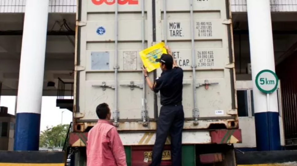 Percepat Penyaluran Ekspor Komoditas CPO, Bea Cukai Berlakukan Bea Keluar Flush Out