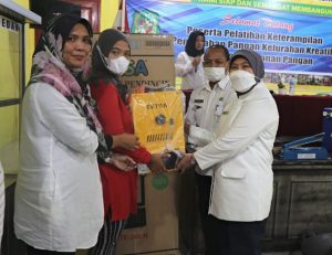 Beri Bantuan Sarana dan Prasarana, Cara Dinas Ketahanan Pangan Bantu UMKM Tingkatkan Kesejahteraan