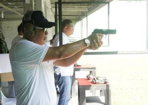 HUT Ke 72 Kodam I/BB, Aulia Rachman Ikuti Lomba Menembak Pistol Executive