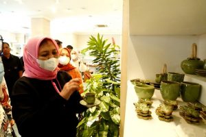 Nawal Lubis Ingin Pengrajin di Sumut Contoh Jenggala Bali