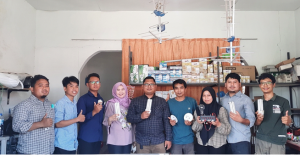 Peluang UMKM Pemuda Desa Bandar Khalipah Dalam Penjualan, Pembelian, dan Perbaikan Lampu Bekas