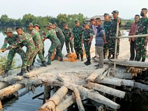 Masyarakat Desa Tanjung Rejo Apresiasi Gerak Cepat Pangdam I/BB Memperbaiki Jembatan Ambruk di Kampung Mereka