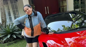 Nagita Slavina Kenakan Jaket Cokelat Saat Main Tenis, Ternyata Harganya Fantastis 