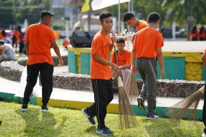Poltekpar Medan Gelar Aksi Bersih dalam Rangka Road To Tourism Day ke 42