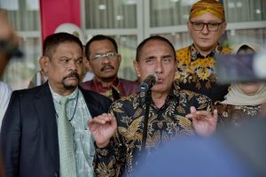 Gubsu Lantik Pemuda Pujakesuma Kabupaten/Kota se-Sumut, Harapkan Agar Pujakesuma Tidak Terpecah Belah