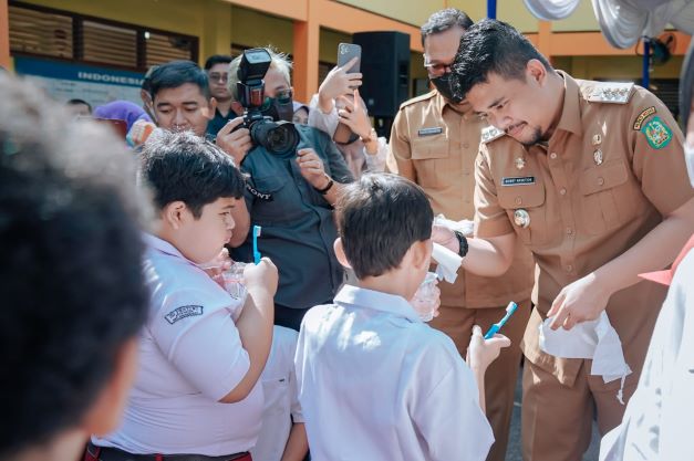 Bobby Apresiasi  Sikat Gigi Massal Yang Digelar PDGI Medan 