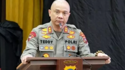 Kapolda Jatim Irjen Teddy Minahasa Dikabarkan Ditangkap, Diduga Terkait Kasus Narkoba 