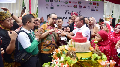 Teladani Pahlawan, Edy Rahmayadi Sebut Sikap Berani Dan Jujur Harus Ditanamkan