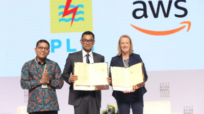 PLN Teken Kesepakatan dengan Amazon untuk Proyek Tenaga Surya 210 MW di Indonesia
