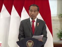Perdaganggan Surplus Dalam 30 Bulan Terakhir, Jokowi : Harus Bersyukur