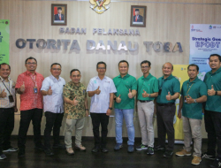 PLN Serahkan Sertifikat REC Pertama di Indonesia Untuk Kawasan DPSP