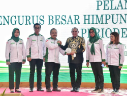 Hadiri Pelantikan PBH Alumni Kartika Medan, Gubsu : Tetap Bersatu dan Kompak
