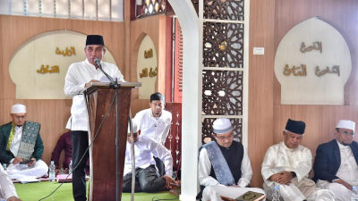 Lewati Kemacetan Dengan Berjalan Kaki 2 Km, Edy Rahmayadi Hadiri Haul ke 99 Tuan Guru Babussalam