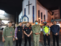Pastikan Kamtibmas di Malam Natal Berjalan Kondusif, Kecamatan Medan Kota Lakukan Patroli Dan Pemantauan Ke Sejumlah Gereja