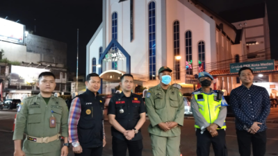 Pastikan Kamtibmas di Malam Natal Berjalan Kondusif, Kecamatan Medan Kota Lakukan Patroli Dan Pemantauan Ke Sejumlah Gereja