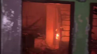 Kebakaran di Medan Maimun, 7 Rumah Ludes Dilalap Sijago Merah