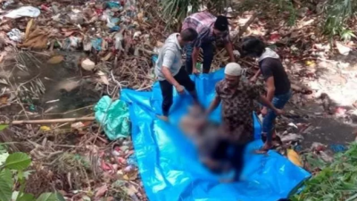Sesosok Mayat Pria Tua Membusuk Ditemukan Warga Tertimbun Lumpur Parit di Simalungun