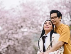 Armand Maulana dan Dewi Gita Rayakan Ulang Tahun Pernikahan Yang ke 29