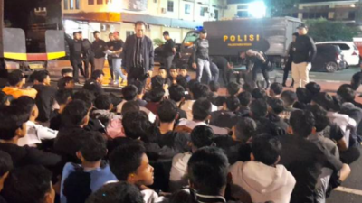 Antisipasi Tawuran, Polrestabes Medan Amankan Puluhan Remaja di Jalan Karya Ujung