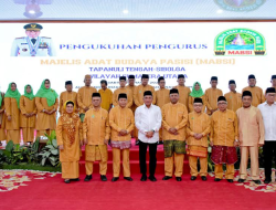 Hadiri Pengukuhan Majelis Adat Budaya Pasisi Sibolga Tapteng, Gubsu Cerita Soal Potensi Masyarakat Multi Etnis