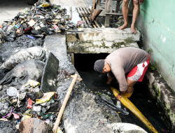 Tindaklanjuti Aspirasi Warga, Bobby Nasution Normalisasi Drainase Gang Langgar Kelurahan Tegal Sari III
