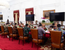 Jelang Lebaran, Jokowi Perintahkan Jajaran Jaga Ketersediaan dan Stabilitas Harga Bahan Pokok