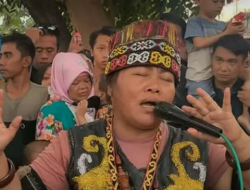 Bongkar Trik Darah Kotor Ida Dayak, Pesulap Merah :  Itu Minyak yang Berubah Warna!