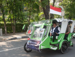 Hadiri Pembukaan Musrenbang Sumatera Utara, Edy Datang Menggunakan Becak Motor