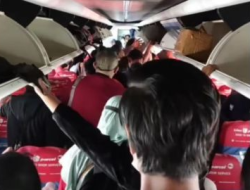Sistem Pendingin Bermasalah, Penumpang Lion Air  Mandi Keringat Dalam Pesawat