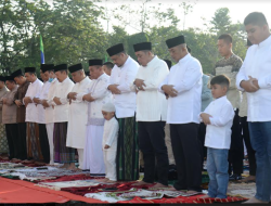 Bersama Ribuan Masyarakat, Edy Rahmayadi Salat Idul fitri di Lapangan Cadika Medan