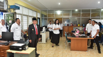 Kehadiran Capai ASN 98% di Hari Pertama Kerja Usai Lebaran, Edy Rahmayadi Pastikan Pelayanan Publik Siap Layani Masyarakat