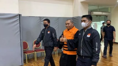 Dugaan Halangi Proses Hukum, KPK Tahan Kuasa Hukum Lukas Enembe