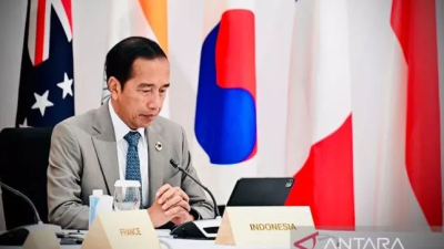KTT G7 Jepang, Jokowi Minta Presiden Korsel Dorong Realisasi Investasi 18 Proyek di Indonesia