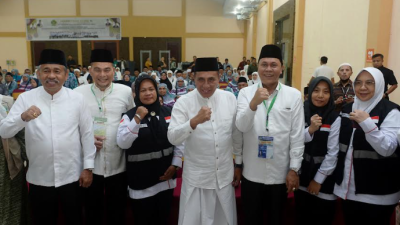 Gubsu Lepas Keberangkatan 359 Jemaah Calon Haji Kloter I Asal Madina