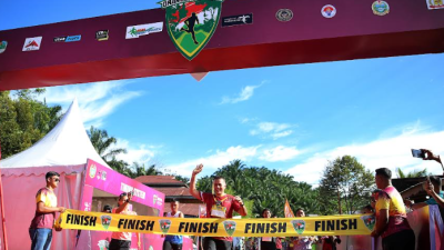 500 Pelari Ikuti Bukit Lawang Orangutan Trail Run Kelas 7 Km, Termasuk Wagub dan Pangdam