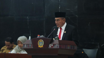 Gubernur Edy Rahmayadi Sampaikan Nota Keuangan dan Ranperda P-APBD Sumut 2023