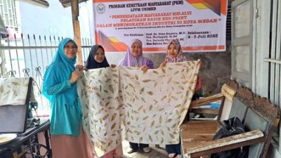 Tingkatkan Industri Busana di Medan, Dosen UNIMED Berdayakan Masyarakat Melalui Pelatihan Batik Eco-Print