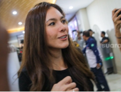 Wulan Guritno Diperiksa Sampai Tengah Malam Soal Promosi Judi Online