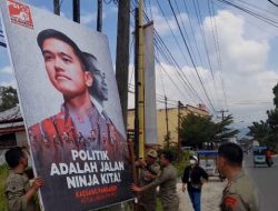 Bawaslu Tapteng Tertibkan Baliho dan Spanduk Caleg yang Menyalahi Aturan
