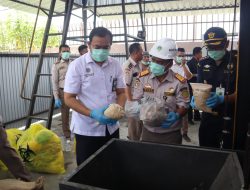 Karantina Sumut Musnahkan Barang Bawaan Penumpang yang Tak Memiliki Dokumen