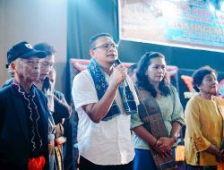 Hadiri Kerja Tahun Desa Singgamanik, Tino Sinuraya Terharu Disambut Meriah Masyarakat