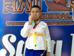 Disiplin dan Giat Berlatih, Tora Raih Medali Emas Prioritas di Kejuaraan Riau National Championship Taekwondo 2025